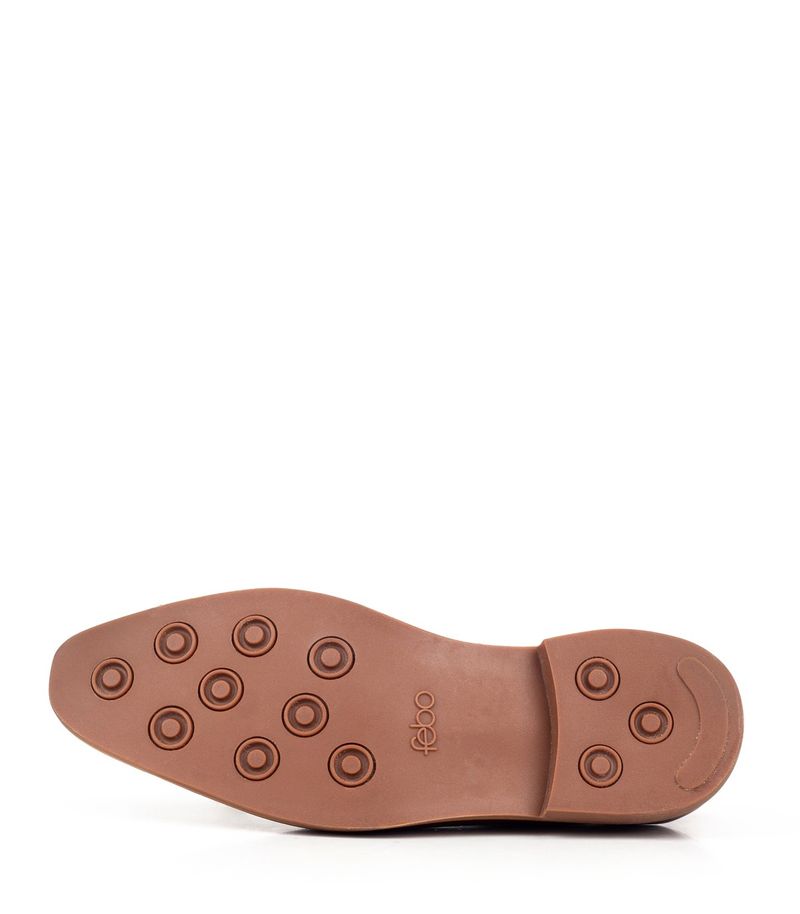 Zapatos de vestir de cuero en marrón