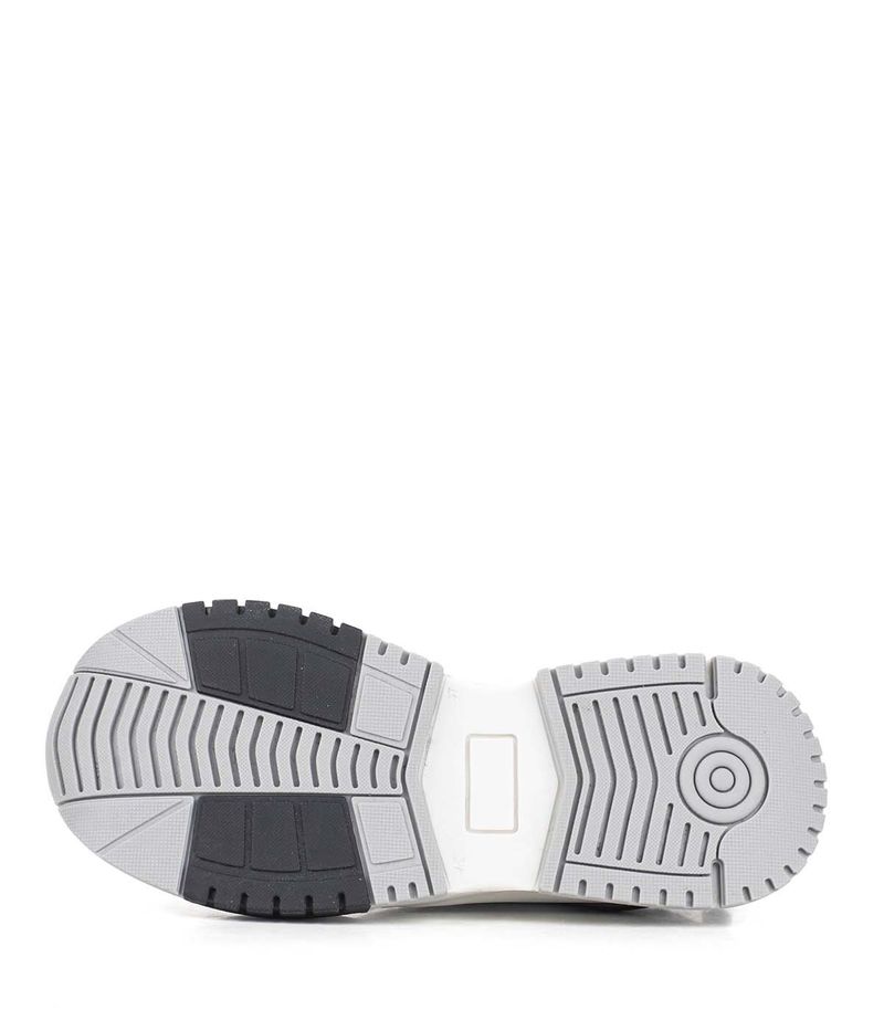 Zapatillas urbanas de cuero combinadas en blanco