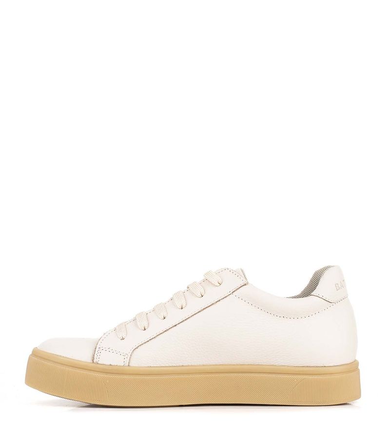 Zapatillas de cuero con base caramelo en natural
