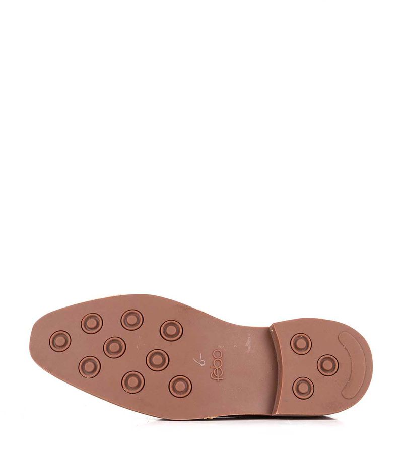 Zapatos de vestir de cuero suela