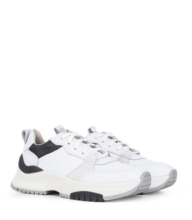 Zapatillas urbanas de cuero combinadas en blanco