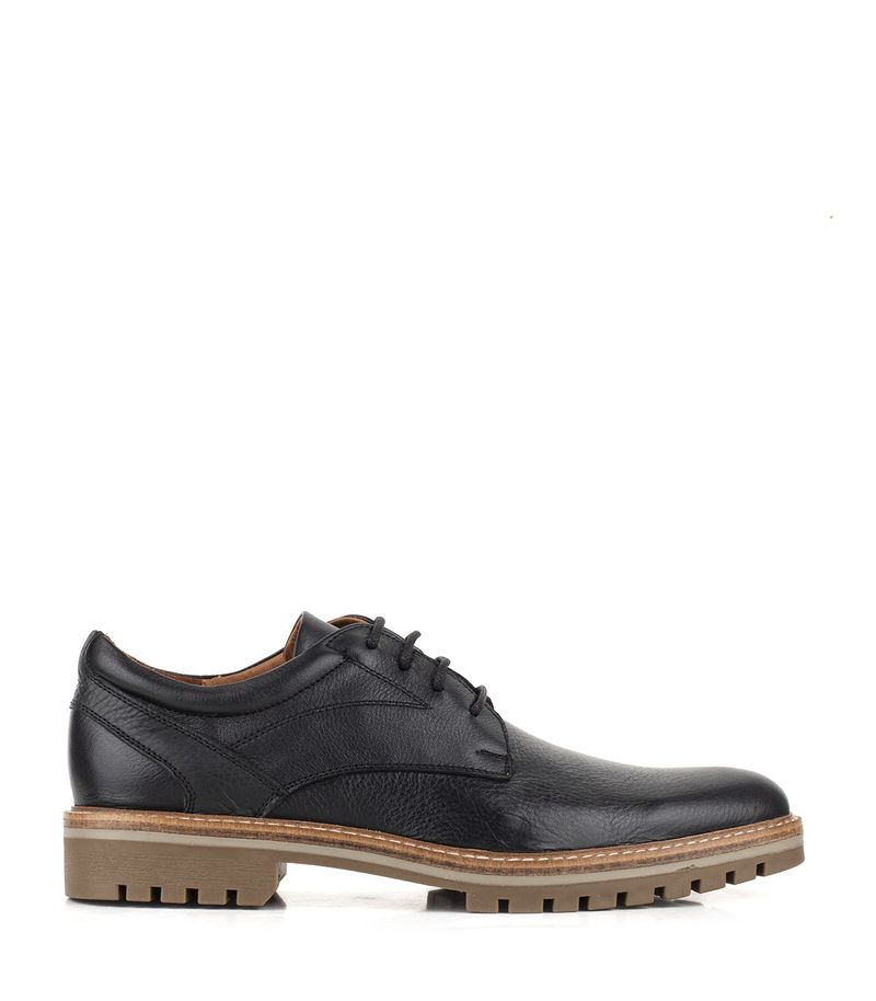 Zapatos de cuero negros para hombre con base semi tractor